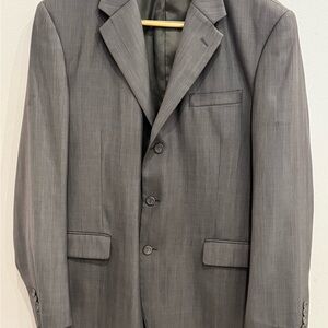 Men's Gray Suit (3-piece set)